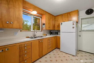 216 Colvin Place, Mount Vernon, WA 98274 - Photo 13