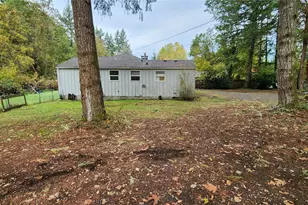 3225 Cooper Point Rd NW, Olympia, WA 98502 - Photo 11