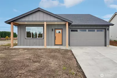 312 Eminence Avenue, Winlock, WA 98596 - Photo 1