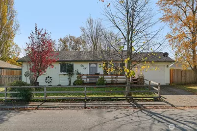 6610 95th Street NE, Marysville, WA 98270 - Photo 1