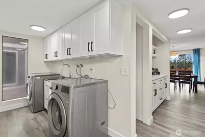 110 174th Place NE, Bellevue, WA 98008 - Photo 15