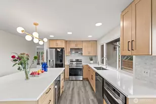 110 174th Pl NE, Bellevue, WA 98008 - Photo 13