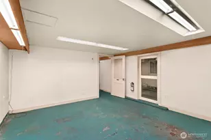 615 36th Ave, Seattle, WA 98122 - Photo 33