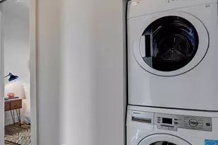 1126 N 90th St, Seattle, WA 98103 - Photo 15