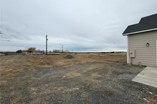 7189 NE Lake Vista Dr, Moses Lake, WA 98837 - Photo 15