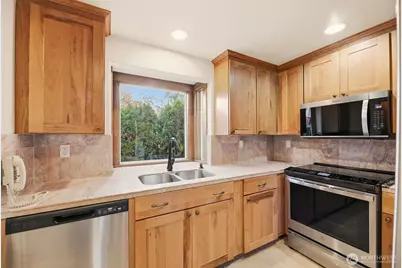 3821 Shelby Road, Lynnwood, WA 98087 - Photo 29
