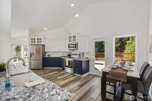 211 Basswood Dr, SilverLake, WA 98645 - Photo 9