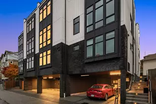 1013c 6th Ave N, Seattle, WA 98109 - Photo 35