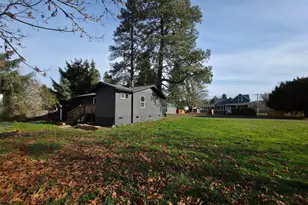 211 S Market St, Bucoda, WA 98530 - Photo 19