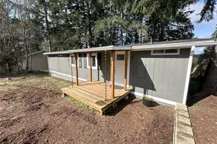 1040 NE Larson Blvd, Belfair, WA 98528 - Photo 3