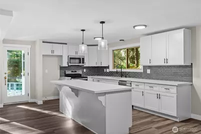 5002 95th Avenue W, University Place, WA 98467 - Photo 9