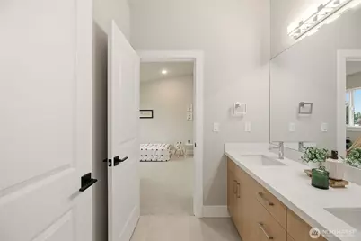 329 N 103rd Street, Seattle, WA 98133 - Photo 19