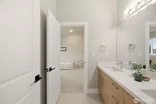 329 N 103rd St, Seattle, WA 98133 - Photo 19