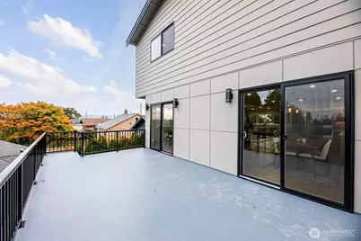 329 N 103rd Street, Seattle, WA 98133 - Photo 35