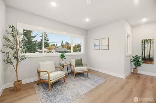 329 N 103rd St, Seattle, WA 98133 - Photo 3