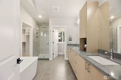 329 N 103rd Street, Seattle, WA 98133 - Photo 25