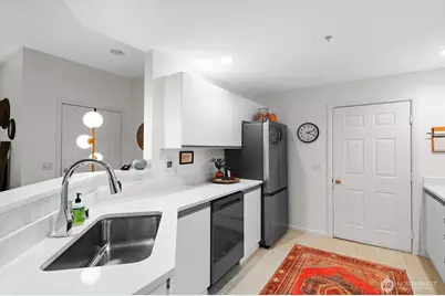 5319 S 236th Street #6, Kent, WA 98032 - Photo 11
