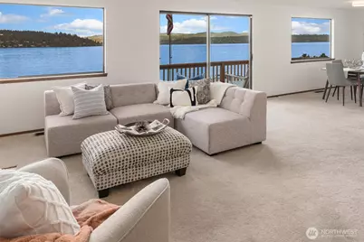 9764 Rainier Avenue S, Seattle, WA 98118 - Photo 5