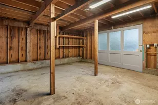 9764 Rainier Ave S, Seattle, WA 98118 - Photo 33