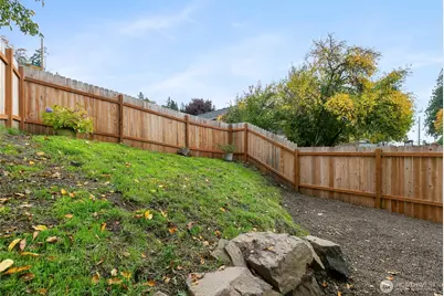 569 N 3rd, Kalama, WA 98625 - Photo 21