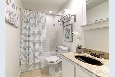 2636 22nd Avenue W #203, Seattle, WA 98199 - Photo 19