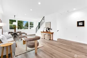 12111 E Gibson Rd, Everett, WA 98204 - Photo 7