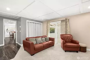 14220 57th Dr SE, Everett, WA 98208 - Photo 17