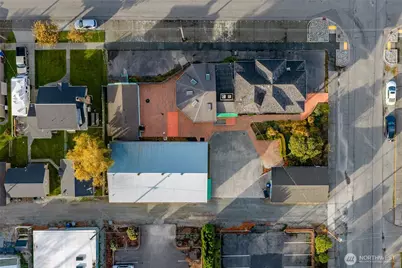 225 N Walnut Street, Burlington, WA 98233 - Photo 33