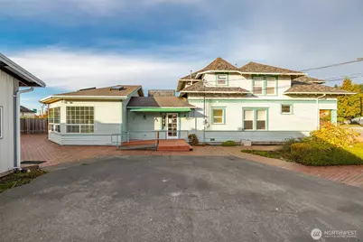 225 N Walnut Street, Burlington, WA 98233 - Photo 5