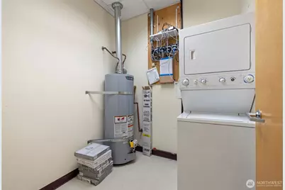 225 N Walnut Street, Burlington, WA 98233 - Photo 23