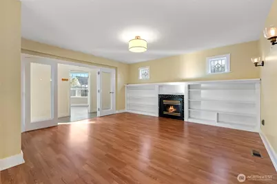 225 N Walnut Street, Burlington, WA 98233 - Photo 11