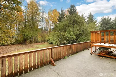 6323 119th Street E, Puyallup, WA 98373 - Photo 31