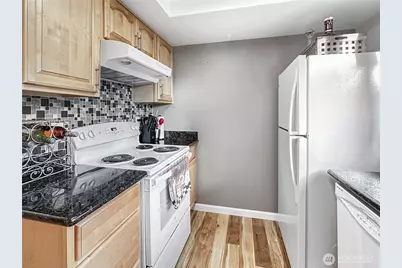 820 Cady Road #E102, Everett, WA 98203 - Photo 27