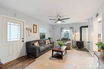 212 W 6th Street, Centralia, WA 98531 - Photo 5