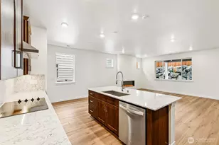 24323 13 Ave SE, Bothell, WA 98021 - Photo 13