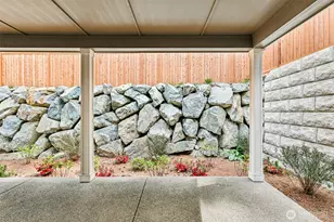 24323 13 Ave SE, Bothell, WA 98021 - Photo 17