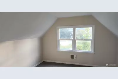 719 Caroline St, Port Angeles, WA 98362 - Photo 23