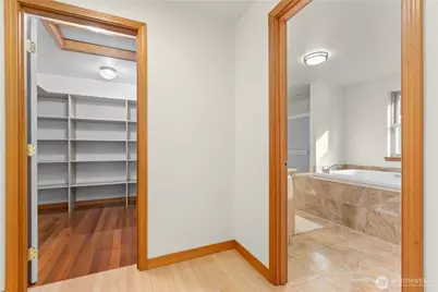 14808 84th Avenue NE, Kenmore, WA 98028 - Photo 19