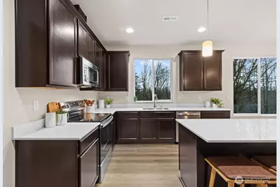 8220 49th Street NE, Marysville, WA 98270 - Photo 19