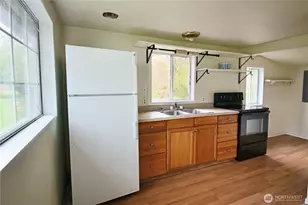 4710 Cleveland Ave SE, Tumwater, WA 98501 - Photo 5