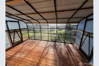 2105 100th Avenue NE, Bellevue, WA 98004 - Photo 11