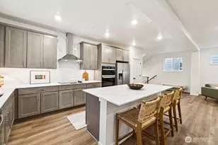 24233 13 Ave SE, Bothell, WA 98021 - Photo 7