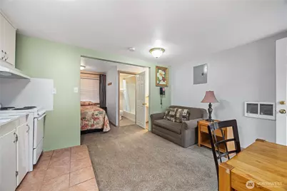 2044 W Woodin Avenue, Chelan, WA 98816 - Photo 25