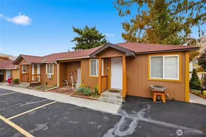 2044 W Woodin Avenue, Chelan, WA 98816 - Photo 15