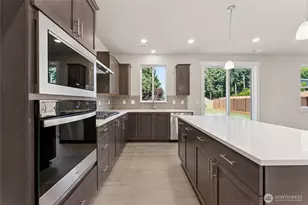 3923 98th Ave Ct E, Edgewood, WA 98371 - Photo 7