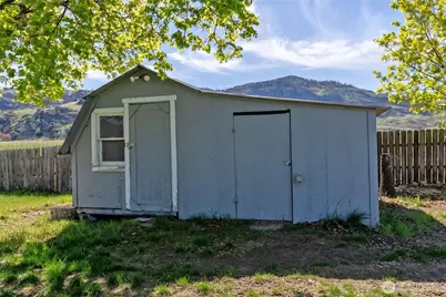 6 Salam Lane, Oroville, WA 98844 - Photo 9