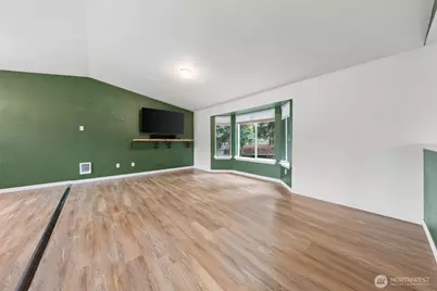 8747 Mariana Court SE, Yelm, WA 98597 - Photo 5
