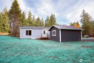 50 E Lookout Ct, Grapeview, WA 98546 - Photo 33