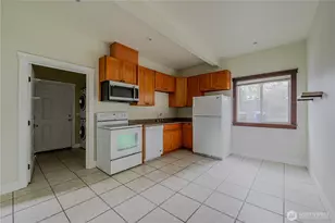 1610 S 23rd St, Tacoma, WA 98405 - Photo 9