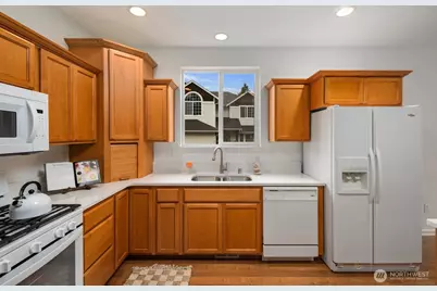 24115 22nd Place W, Bothell, WA 98021 - Photo 9